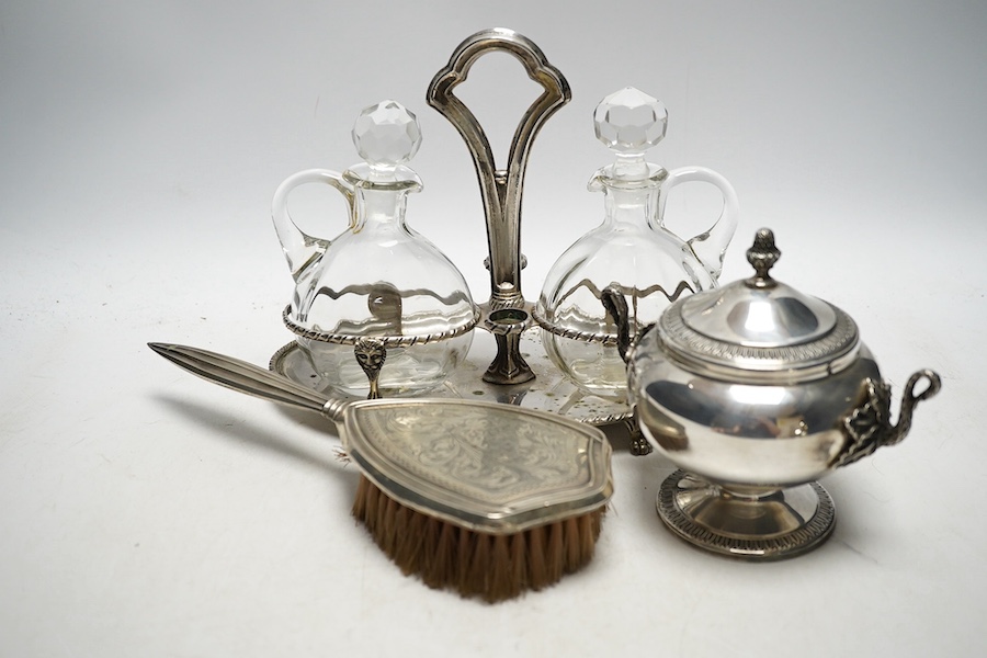 A group of 20th century Italian 800 standard white metal table wares, to include an oil and vinegar bottle holder, two sugar bowls and covers, 409g, a mustard pot with glass liner, three silver salts and a bread stand, 3